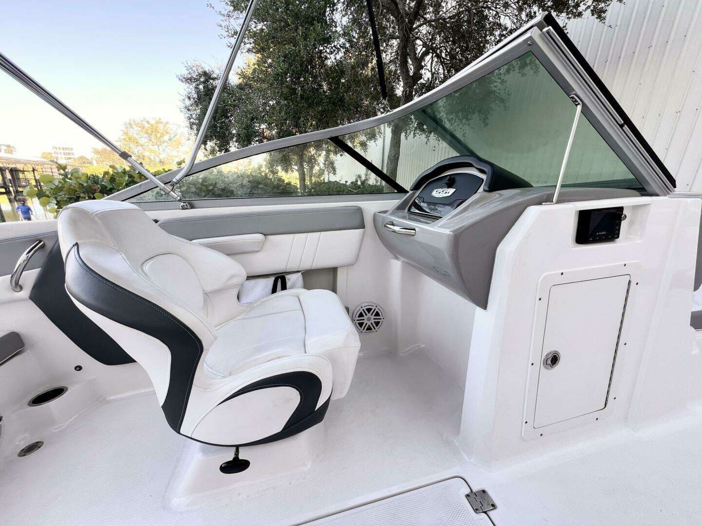 2021 Chaparral 21 Ssi OB - Image 4