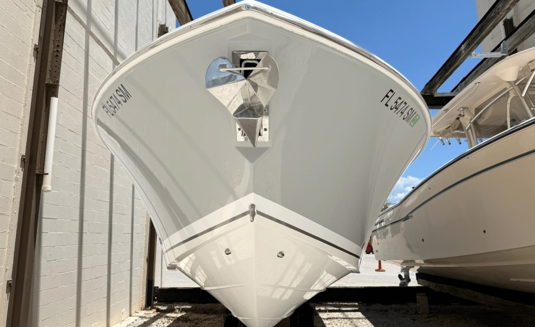 2020 Pursuit S328 - Image 3