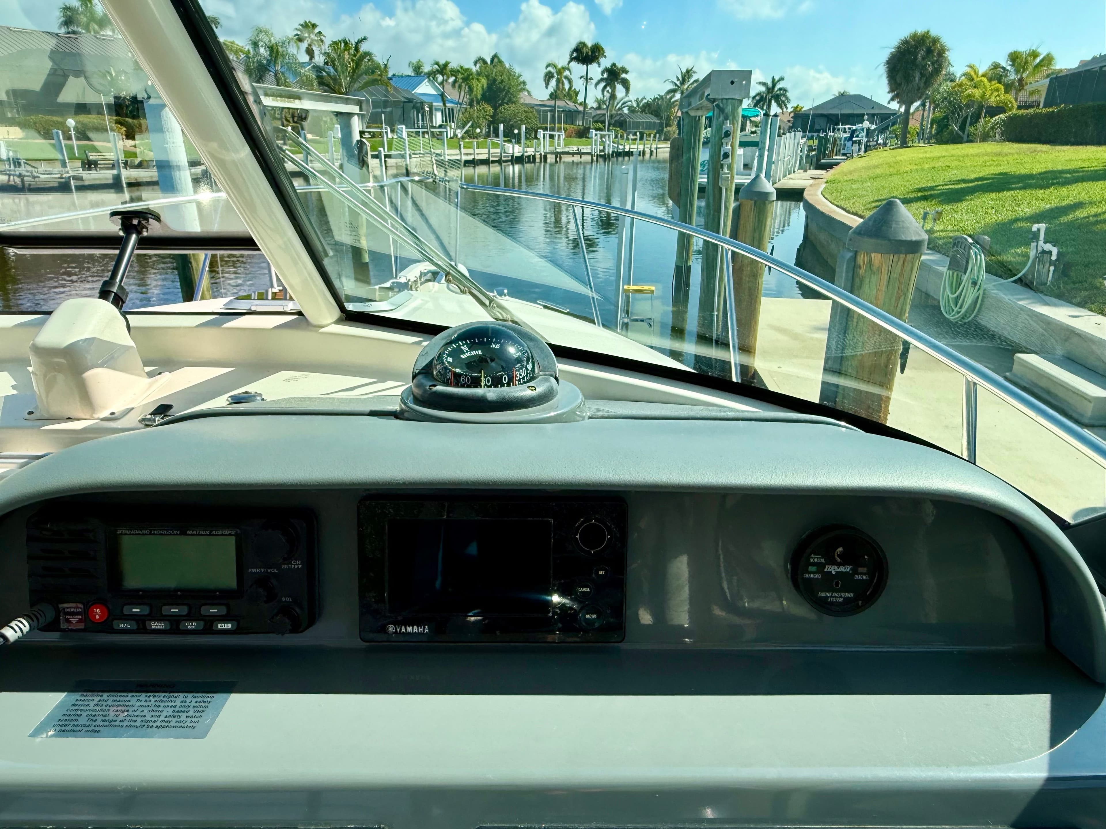 2011 Pursuit OS 315 Offshore - 35
