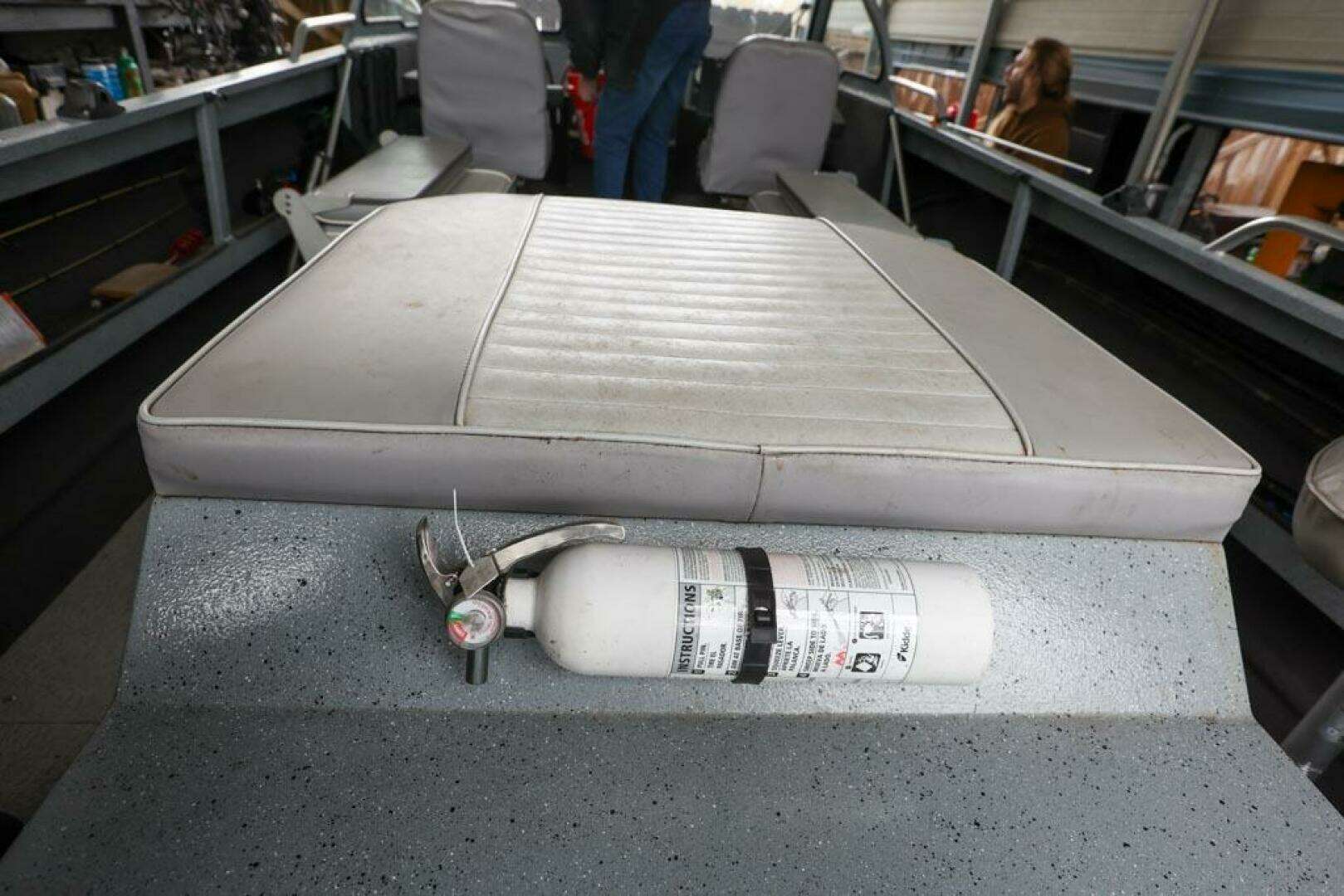 1998 Jetcraft 23 - Image 23