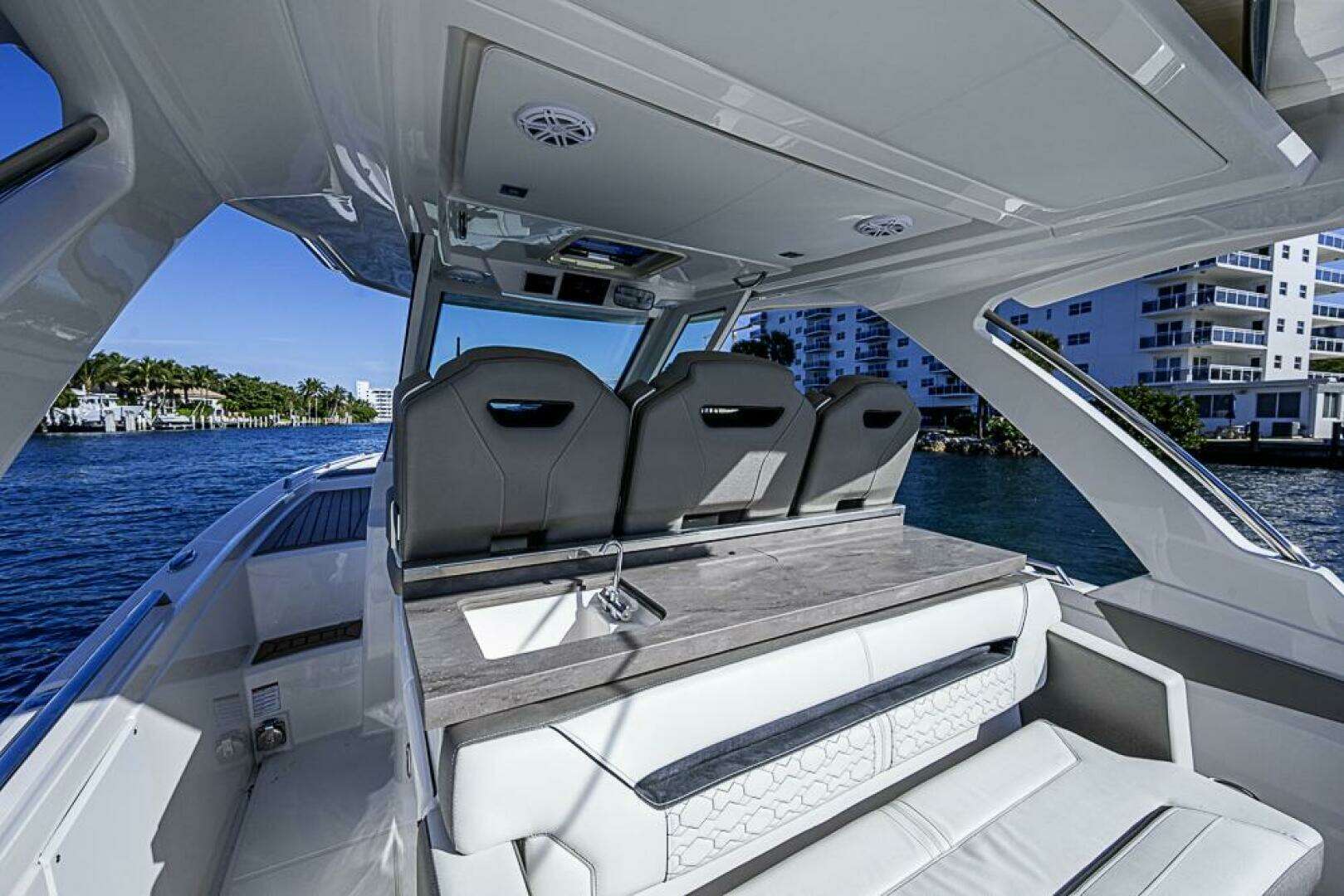 2023 Tiara Yachts 34LS - Image 39