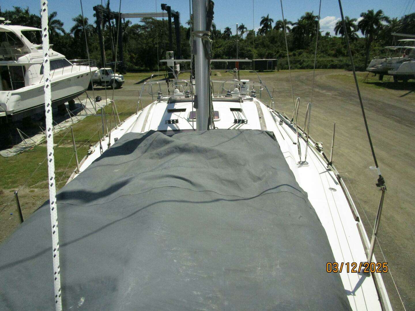 2010 Beneteau Oceanis 43 - Image 6