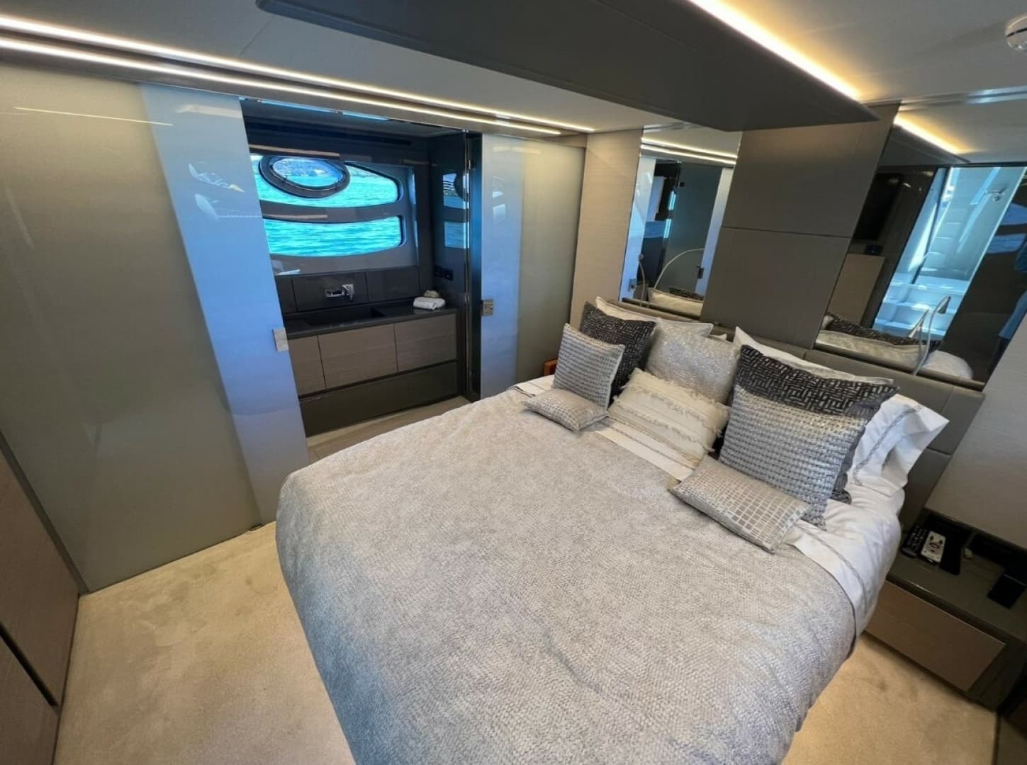 2018 Pershing — - Image 4