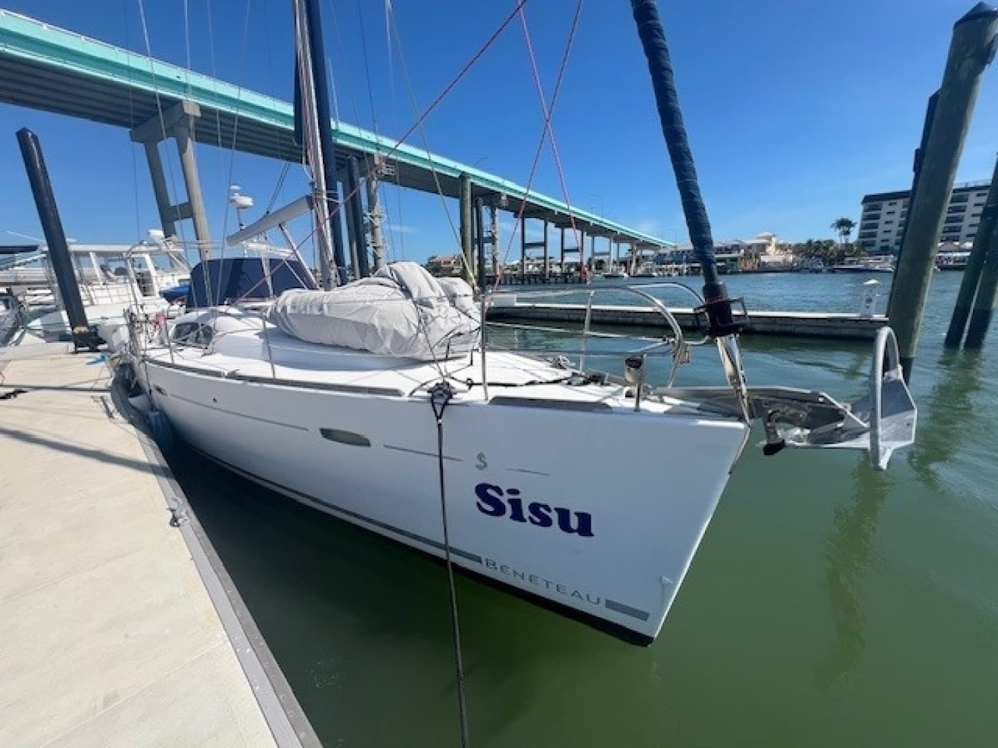 2009 Beneteau Oceanis 43 - Image 5