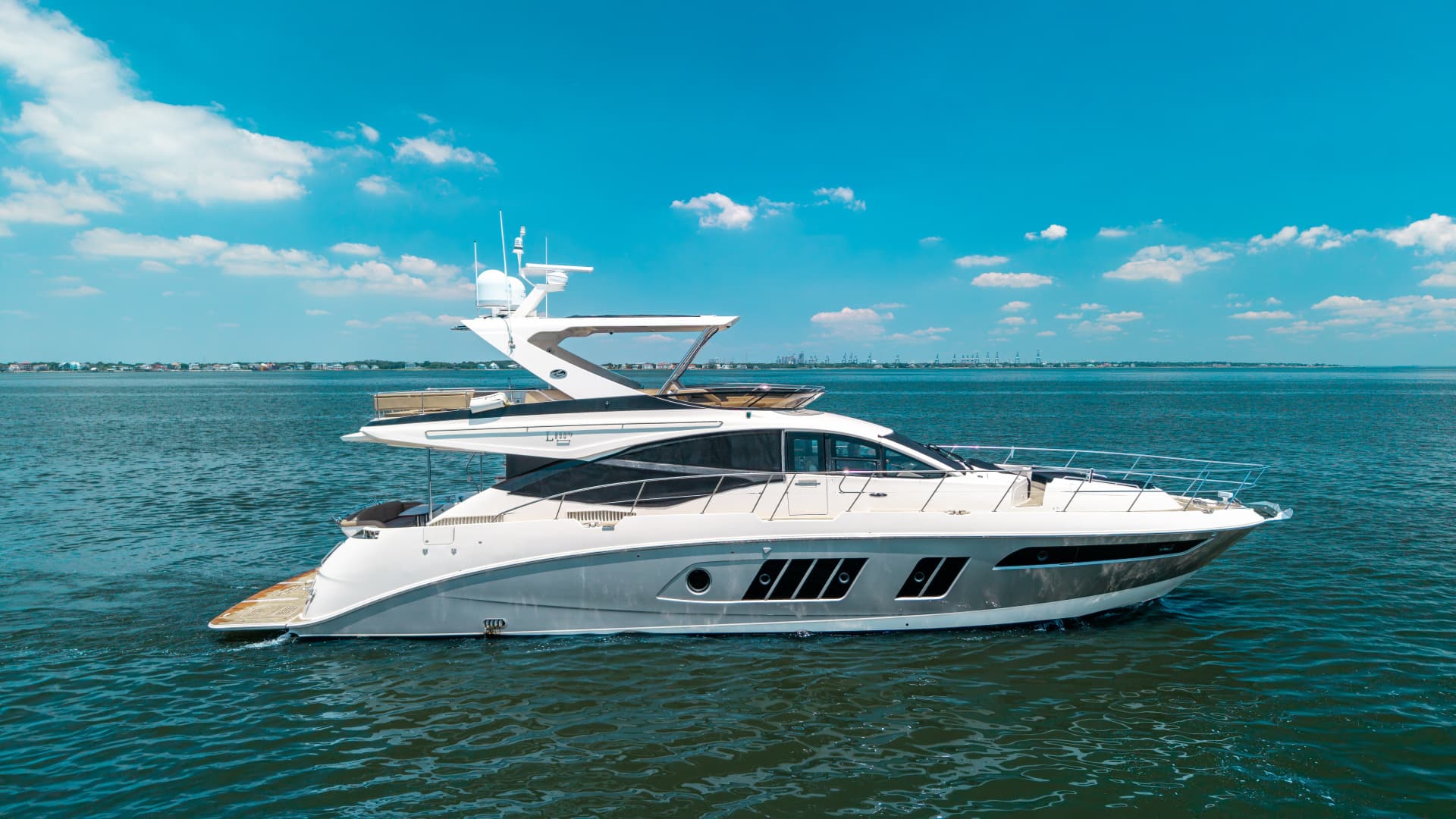 2017 Sea Ray L650 Fly - Image 11