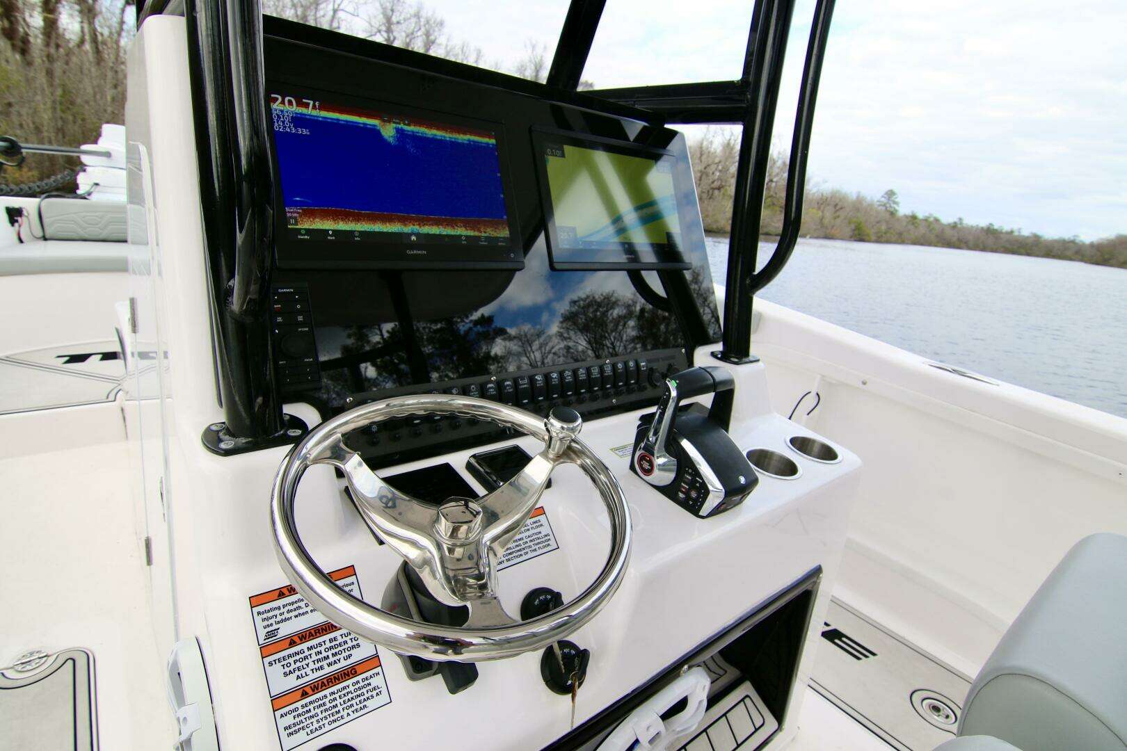 2024 Twin Vee — - Image 19