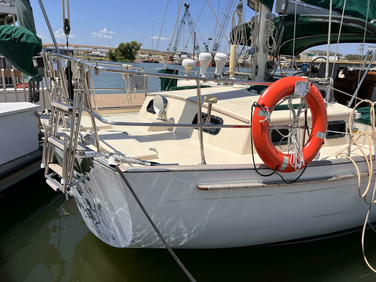 1982 Whitby Yachts — - Image 3