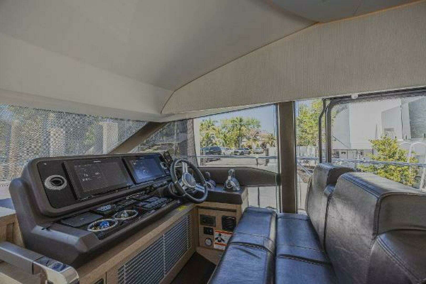 2018 Prestige 520 - Image 20