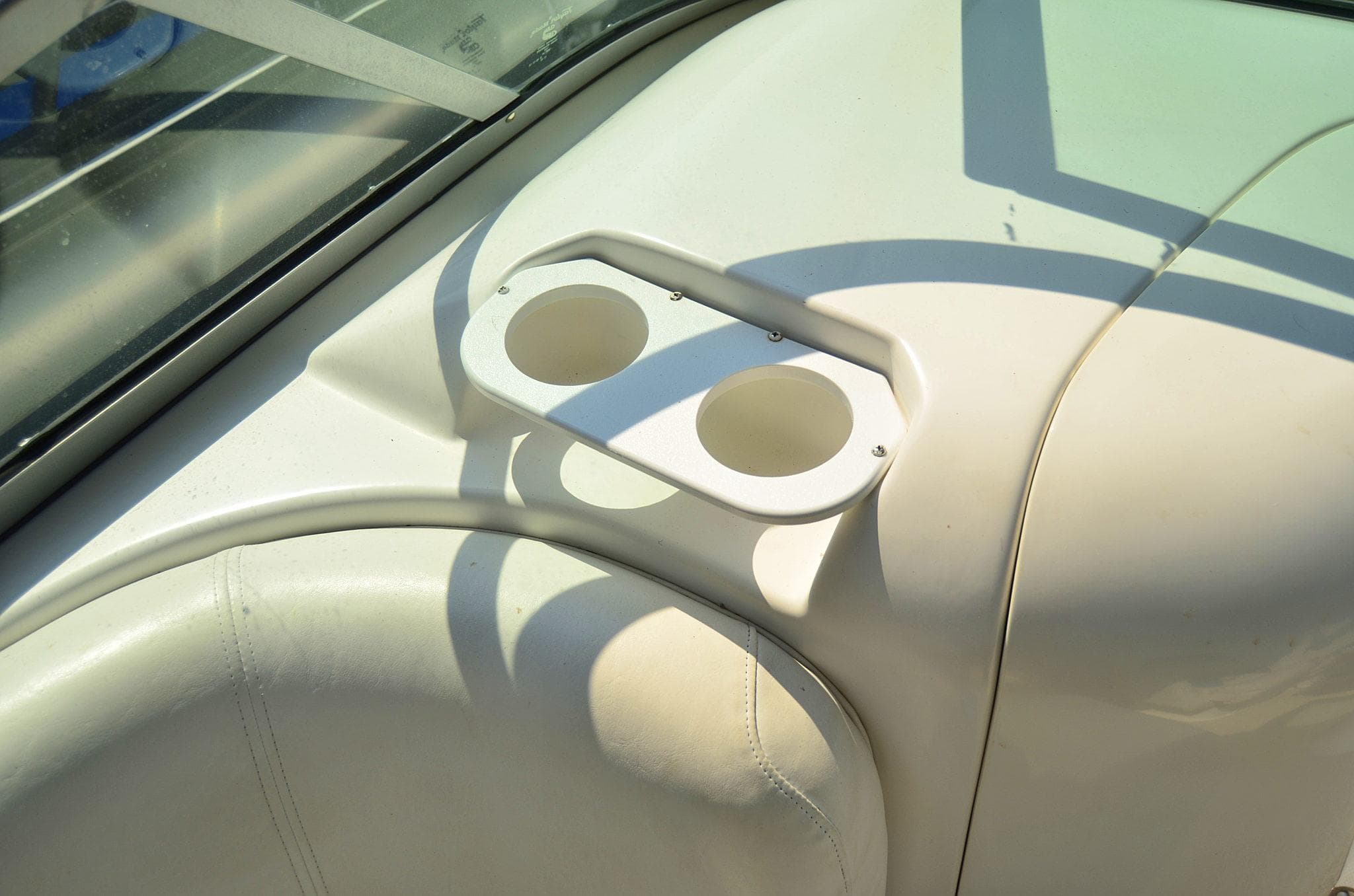 Cup holders on 2011 Hurricane SUNDECK 217 boat interior.