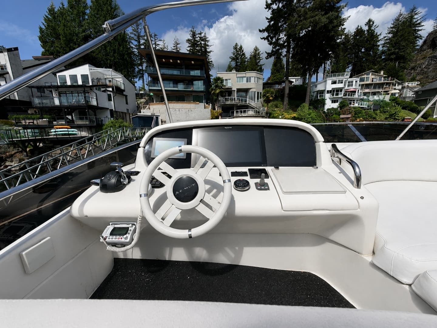 2005 Azimut Fly 62 - Image 36