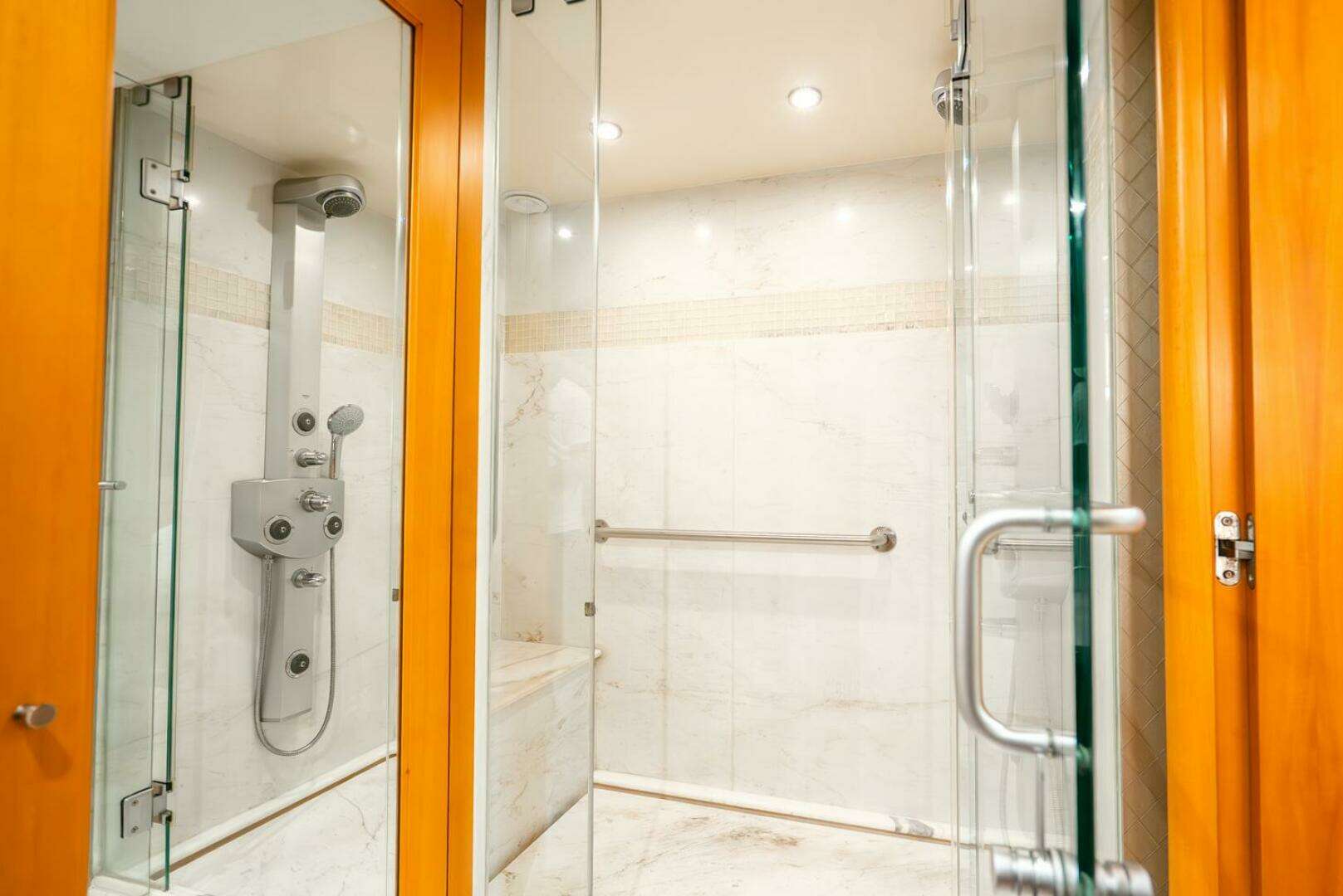 2008 Lazzara Yachts 116 - Image 35