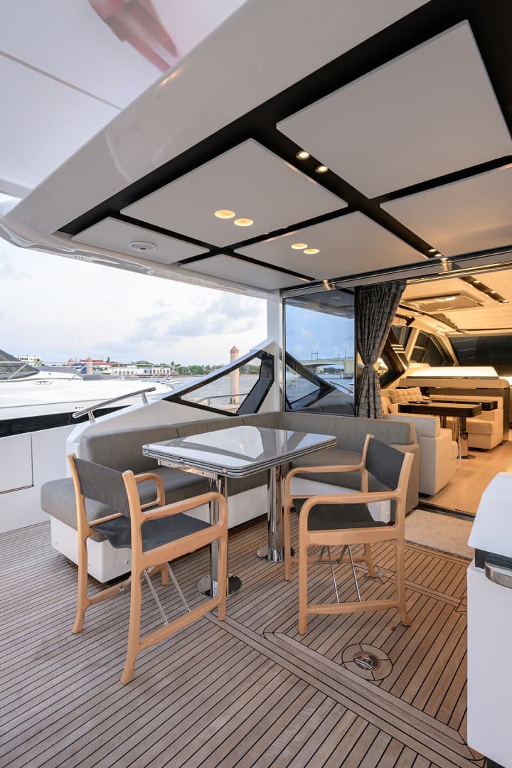 2019 Azimut S7 - Image 28
