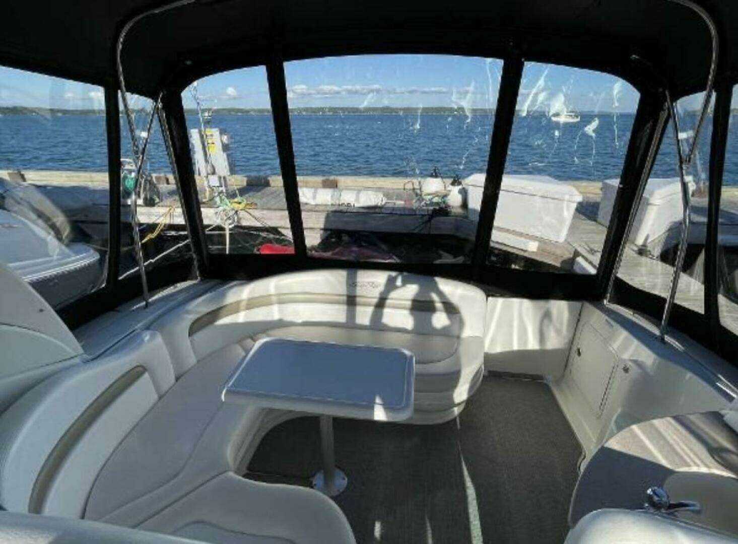 2006 Sea Ray 320 Sundancer - Image 19
