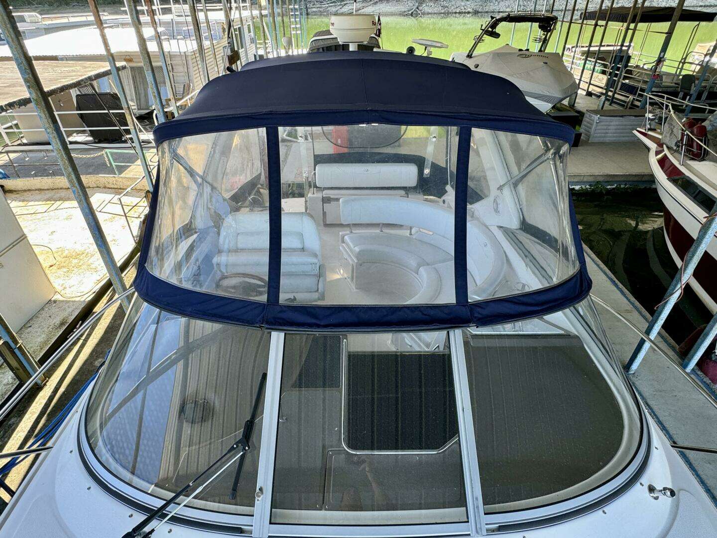 2006 Regal 3360 Window Express - Image 27