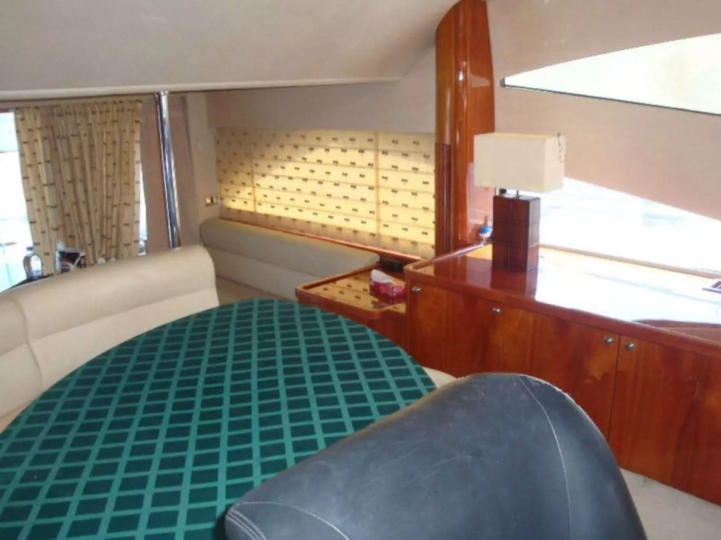 2006 Sunseeker Manhattan - Image 9
