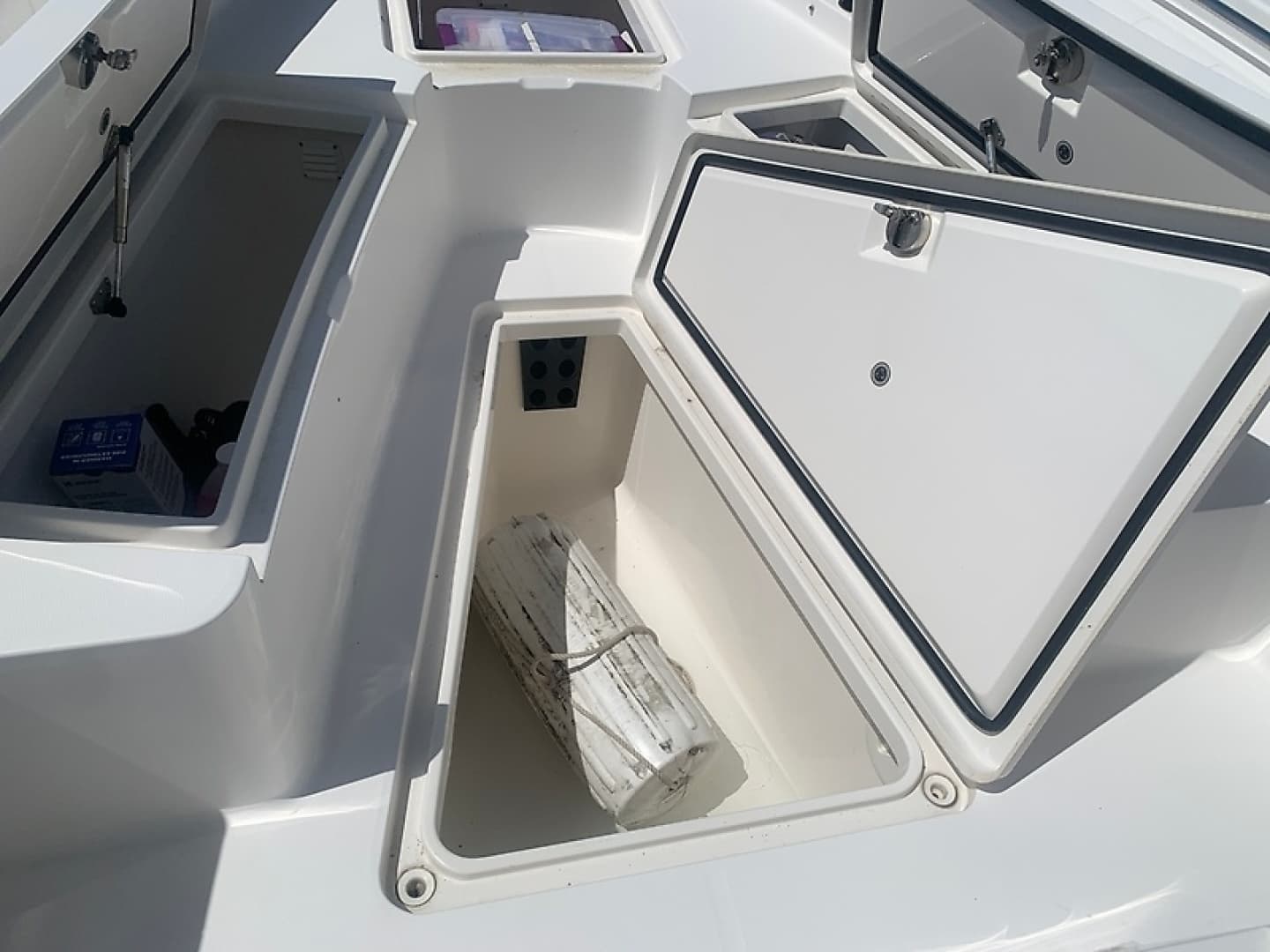 2015 Regulator FS - Image 40