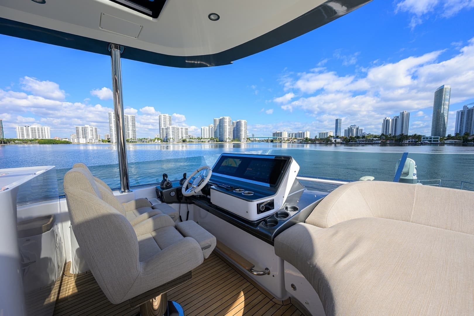 2024 Azimut Fly 78 - Image 81