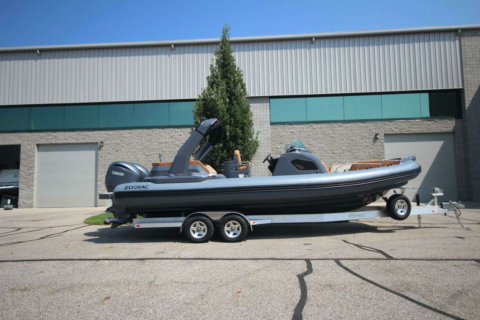 2024 Zodiac Medline 9 NEO - Image 39