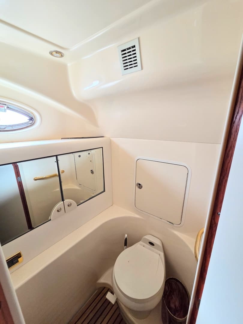 2002 Sea Ray 480 Motor Yacht - Image 19