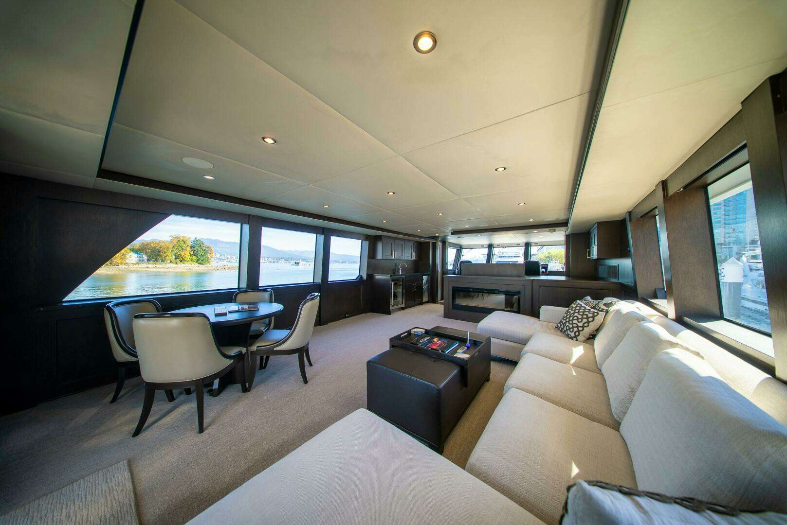 1992 Crescent Custom Yachts Custom - Image 34