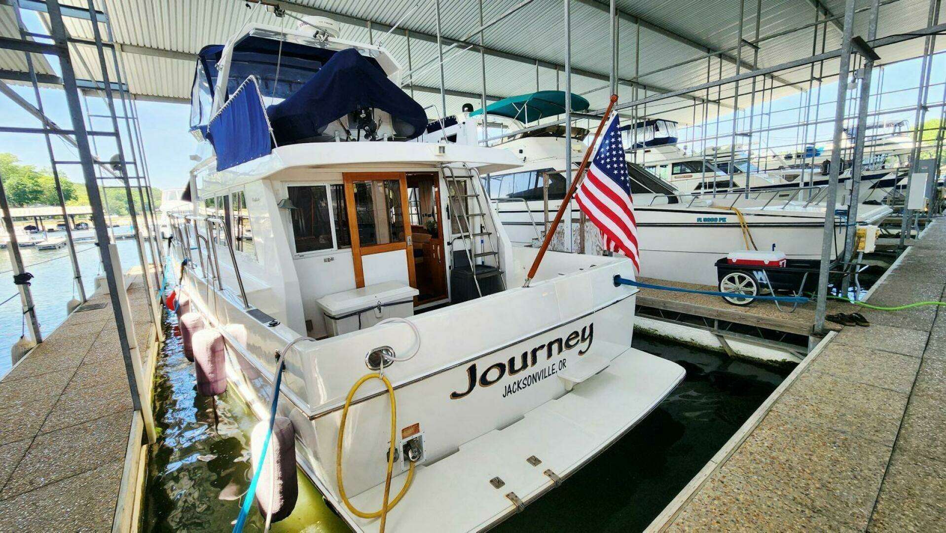 2000 Ocean Alexander 511 Classico - Image 5