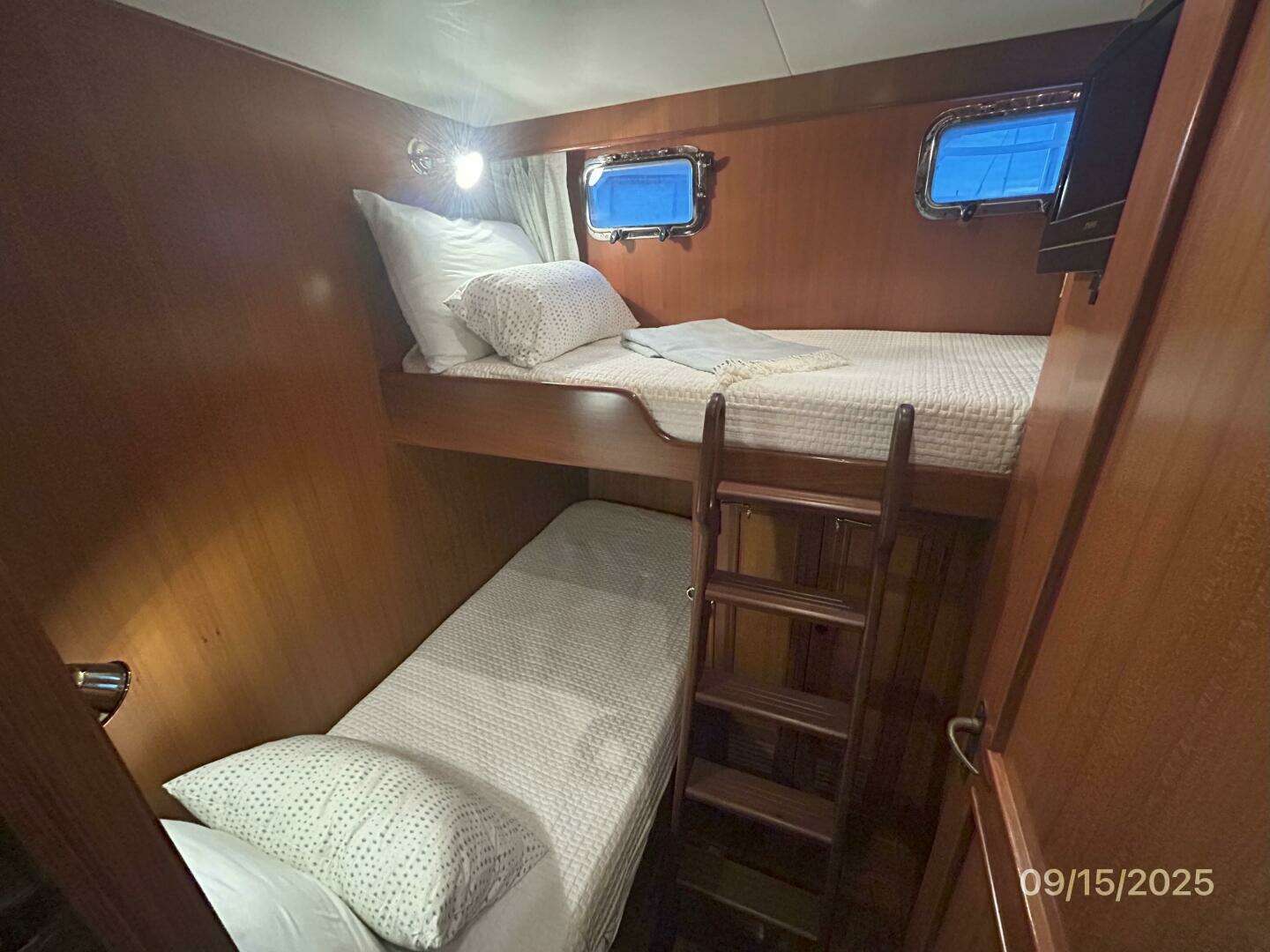 2000 Ocean Alexander 450 Classico - Image 55