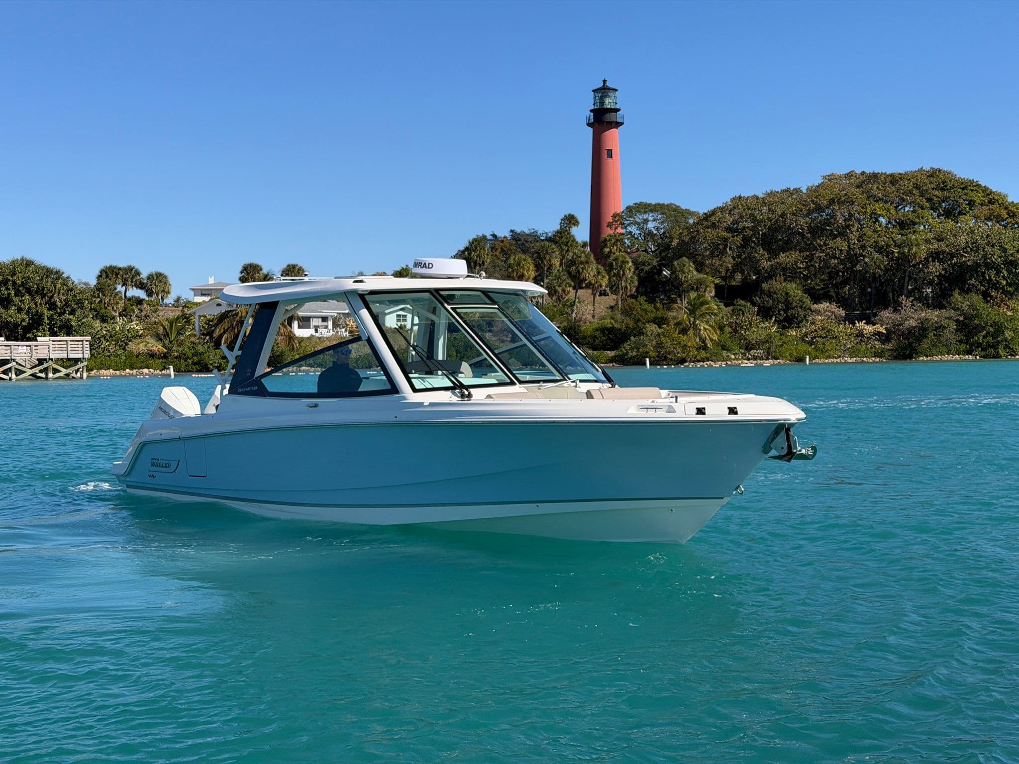 2026 Boston Whaler 330 Vantage - 2