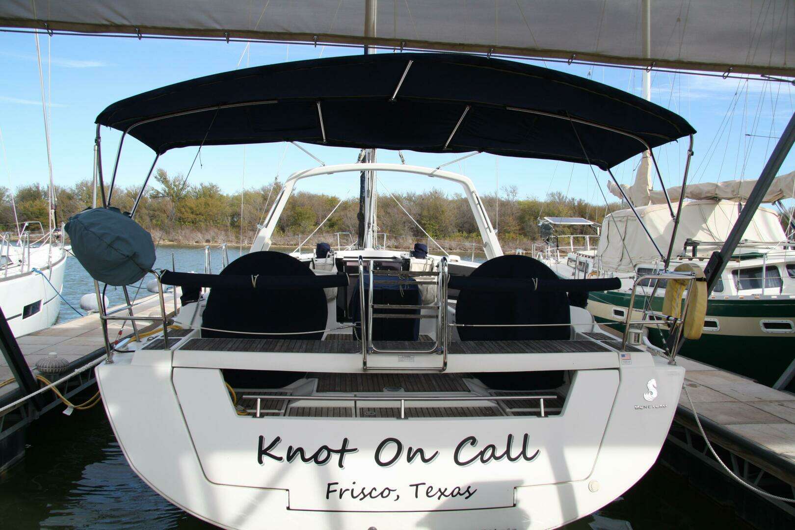 2013 Beneteau Oceanis 41 - Image 2