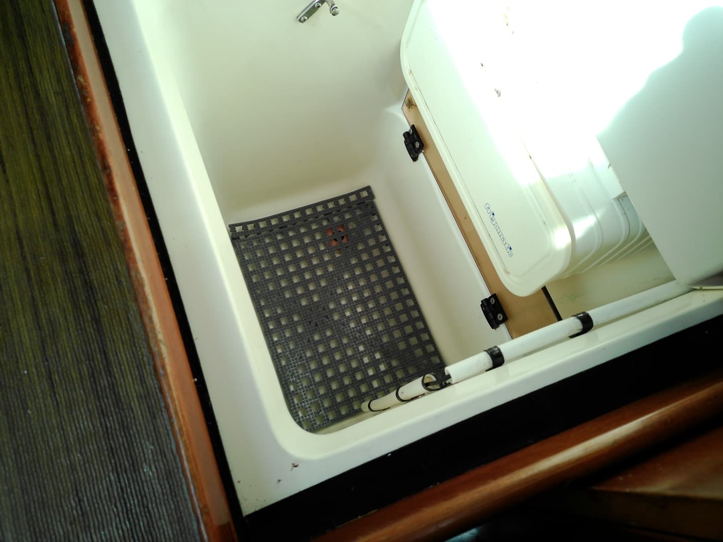 1993 Beneteau — - Image 38