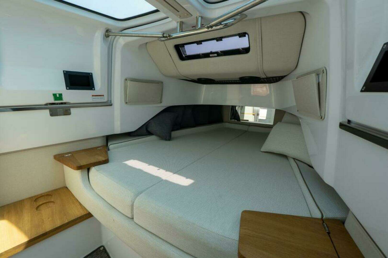 2026 Axopar Axopar 37 XC - Image 52