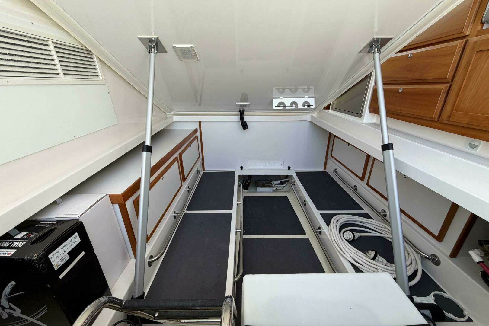 2023 Back Cove 34O - Image 36