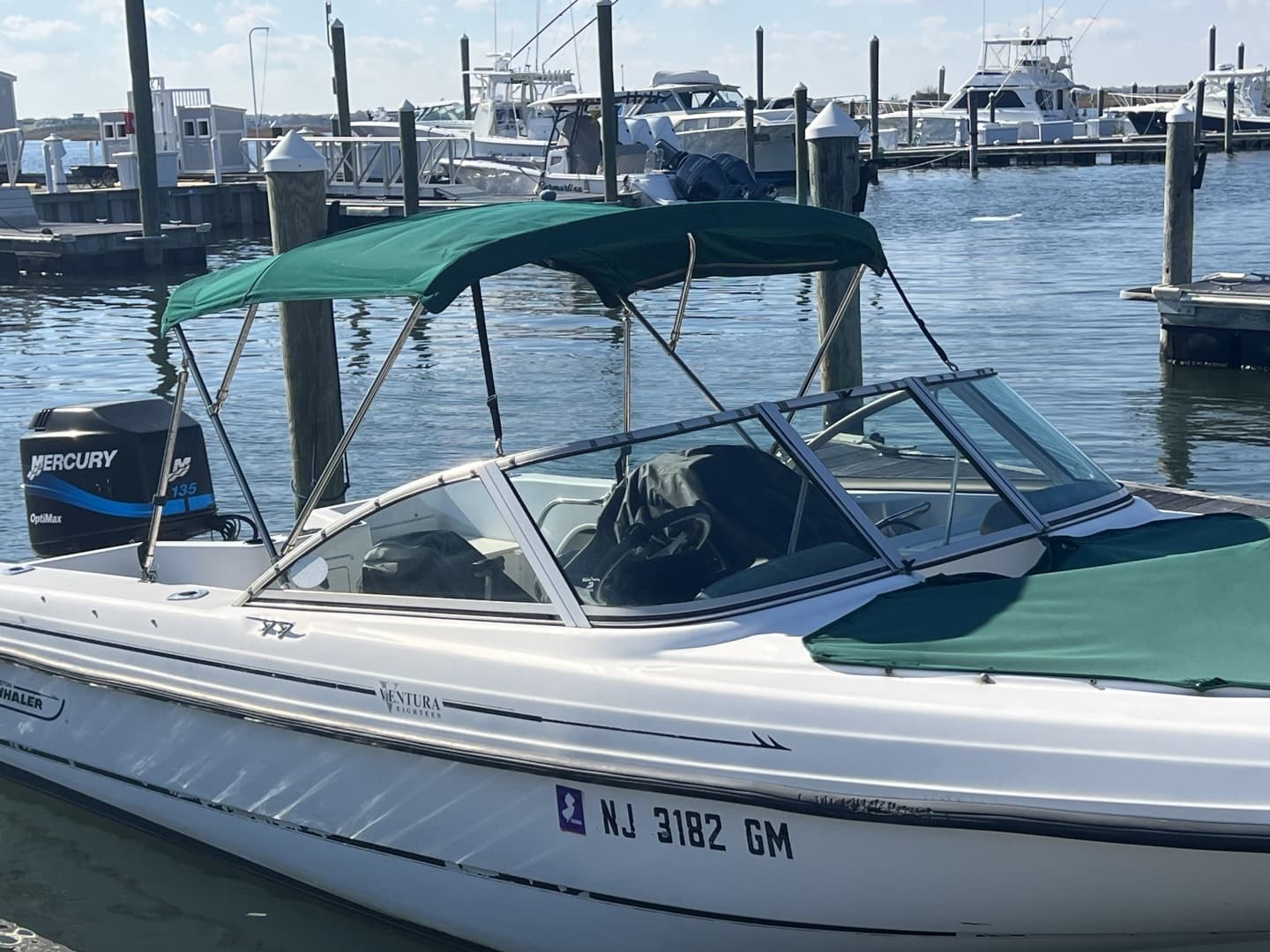 2000 Boston Whaler 18 Ventura Bowrider - Image 2