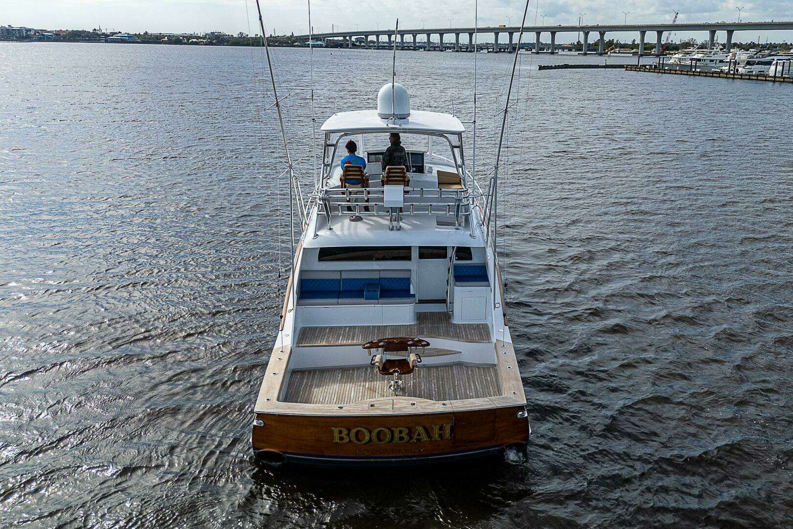2017 F&S Cusotm Express Sportfish - Image 4