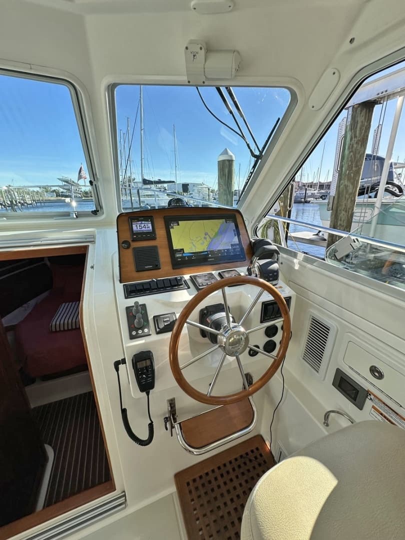 2018 Back Cove 32 - Image 23