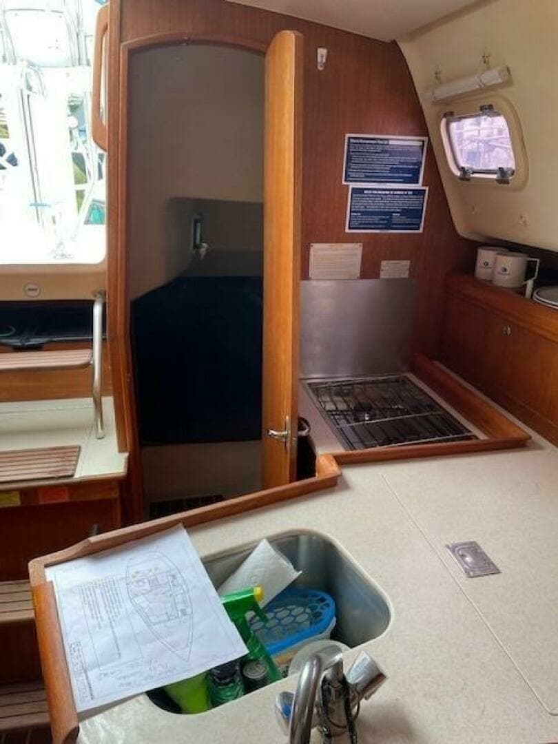 2004 Hunter 306 - Image 7
