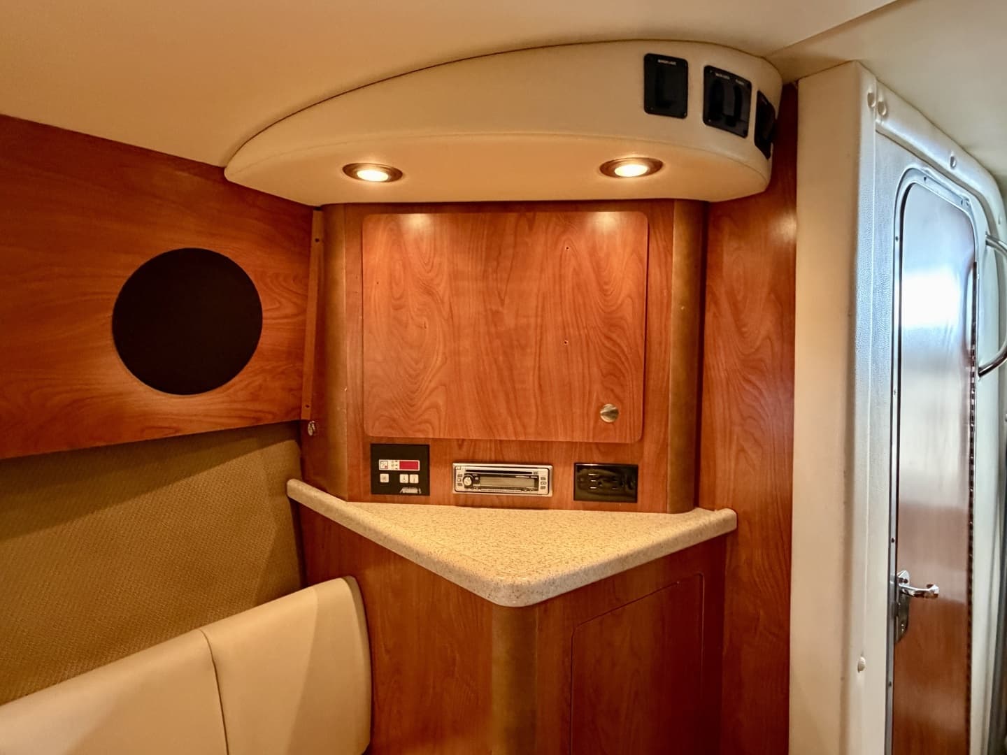 2008 Rinker 280 Express Cruiser - Image 54