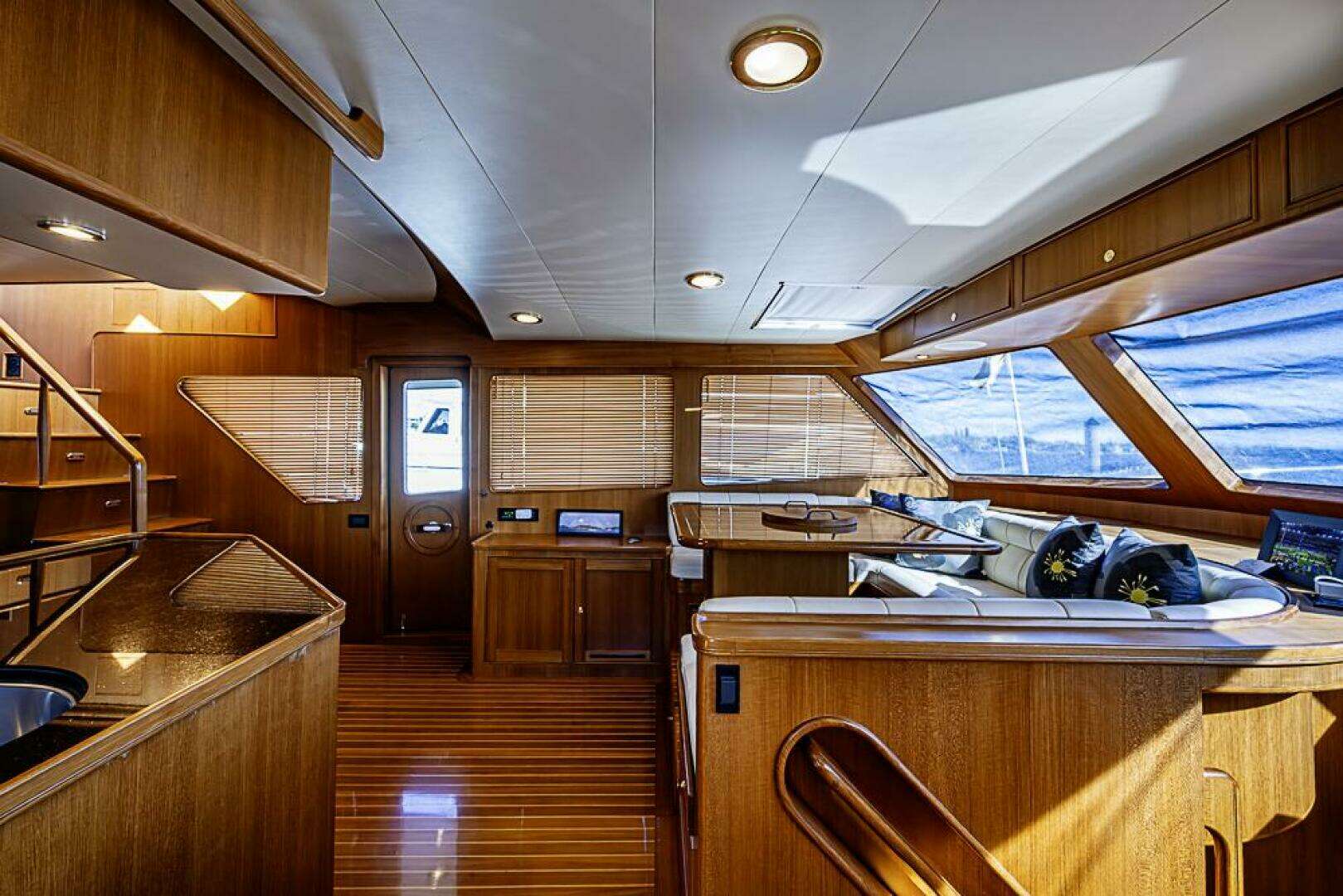 2014 Marlow Explorer 66E - Image 34
