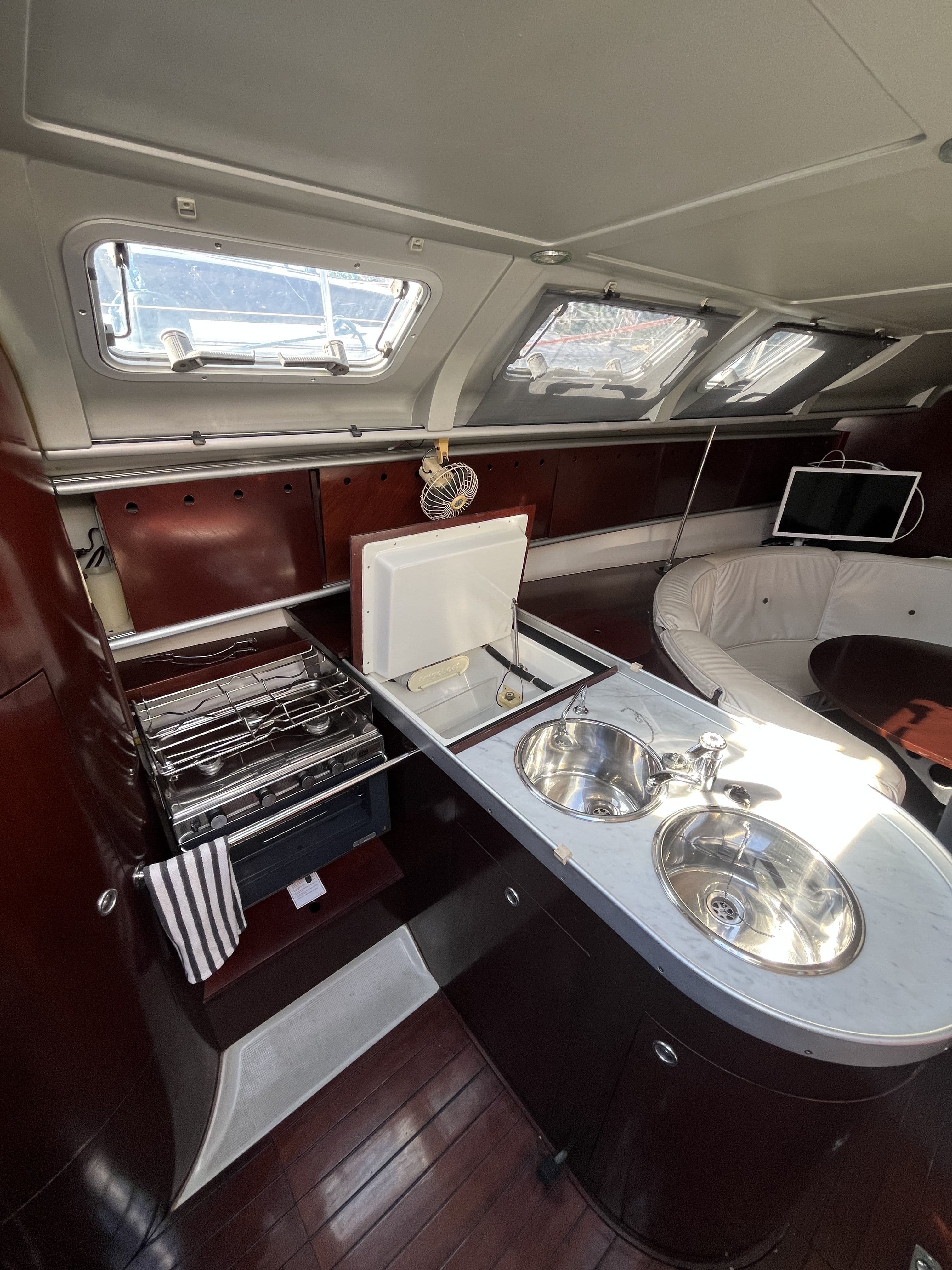 1993 Beneteau First 41.5 - 32