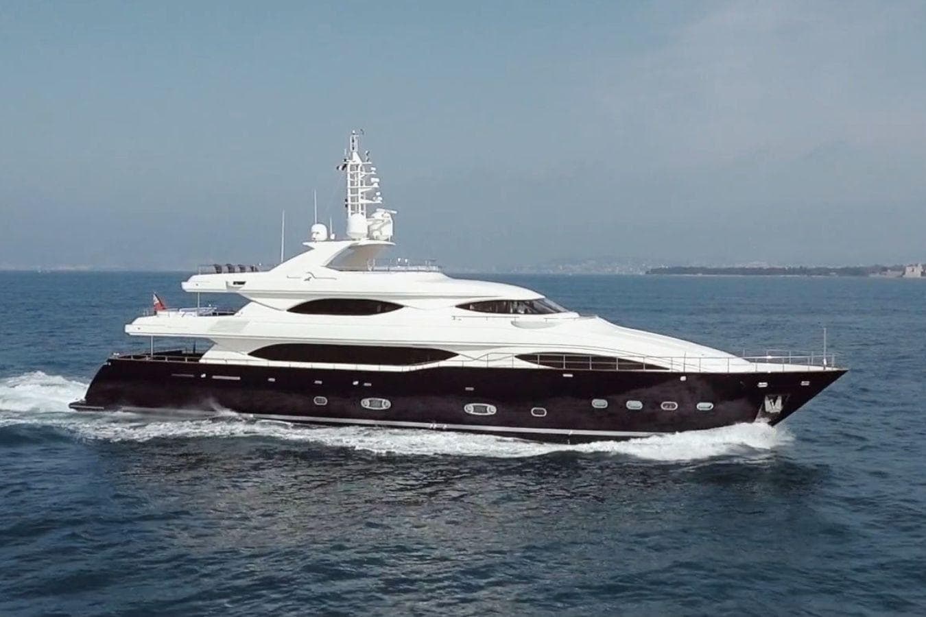 2007 CRN 128