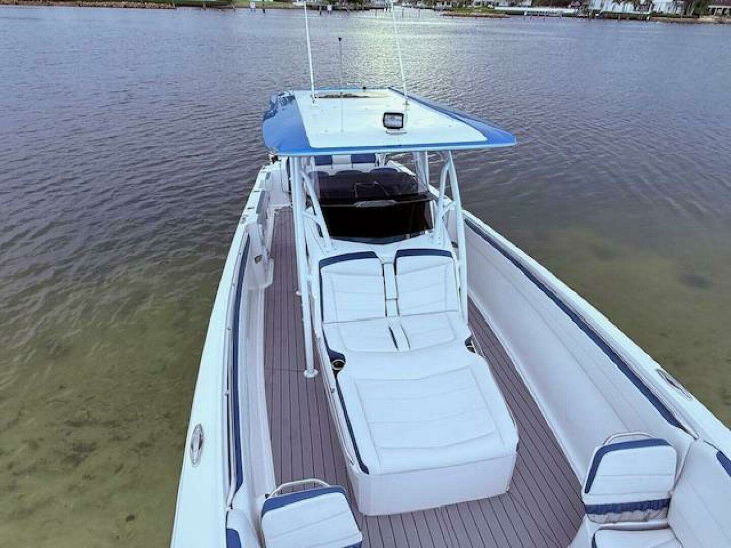 2022 Nor-Tech 390 Sport Center Console - Image 26