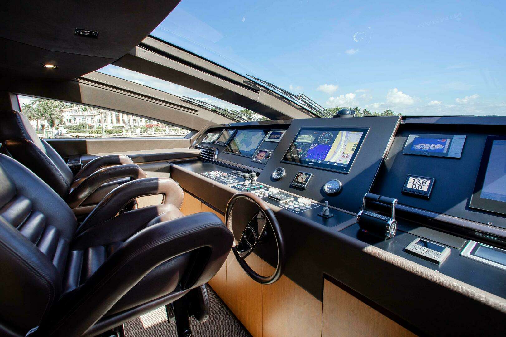 2014 Riva Mythos - Image 47