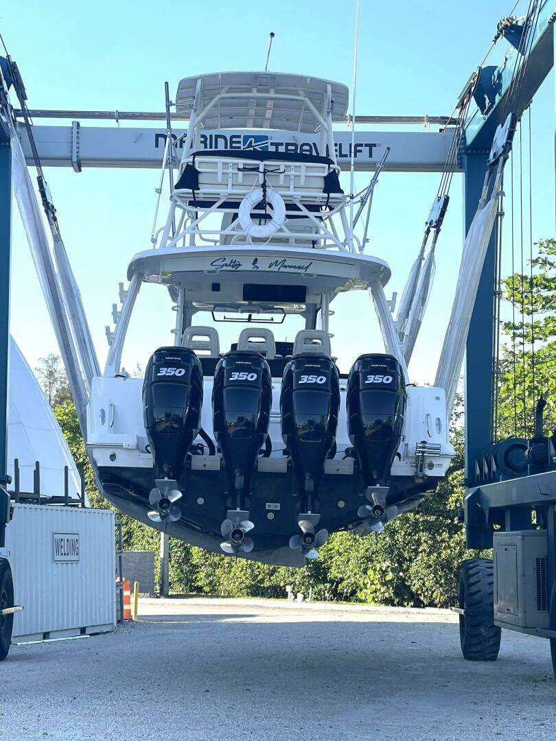 2016 Boston Whaler — - Image 138