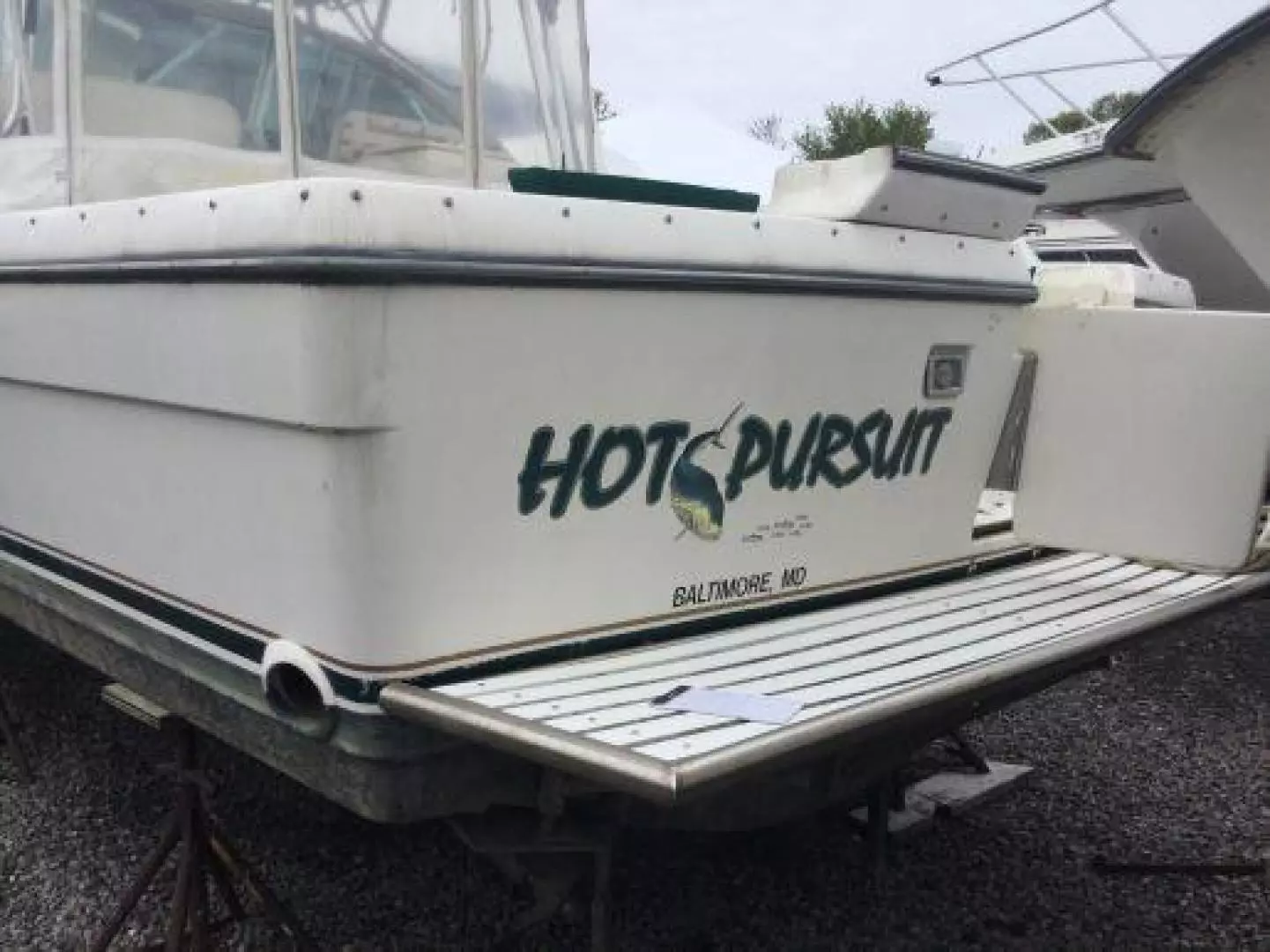 2000 Pursuit 3000 - Image 11