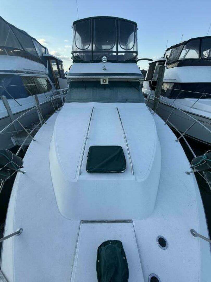 1988 Sea Ray 415 - Image 11