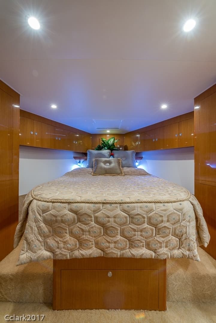 2007 Post 53 Convertible - Image 37