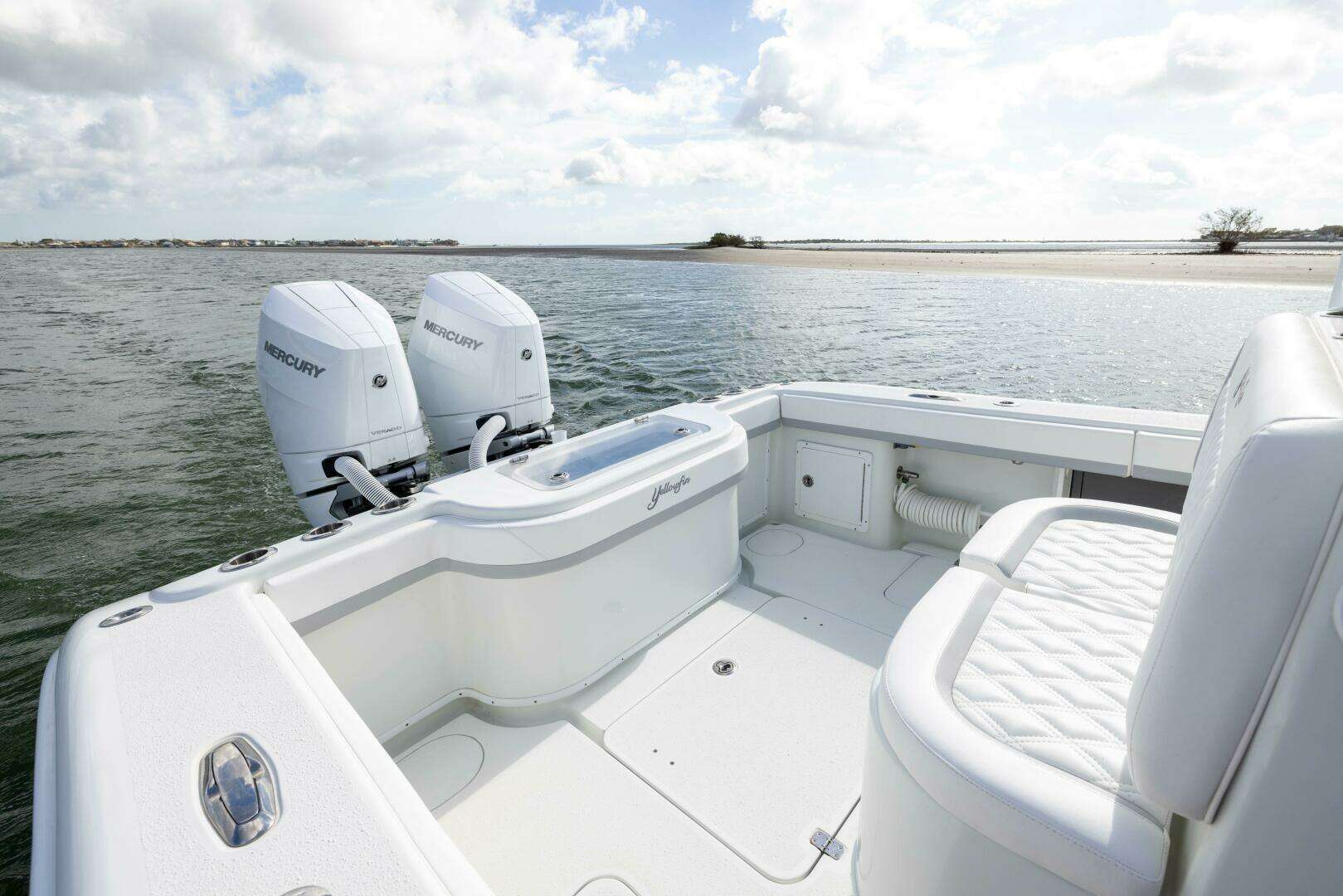 2014 Yellowfin 32 Offshore - Image 30