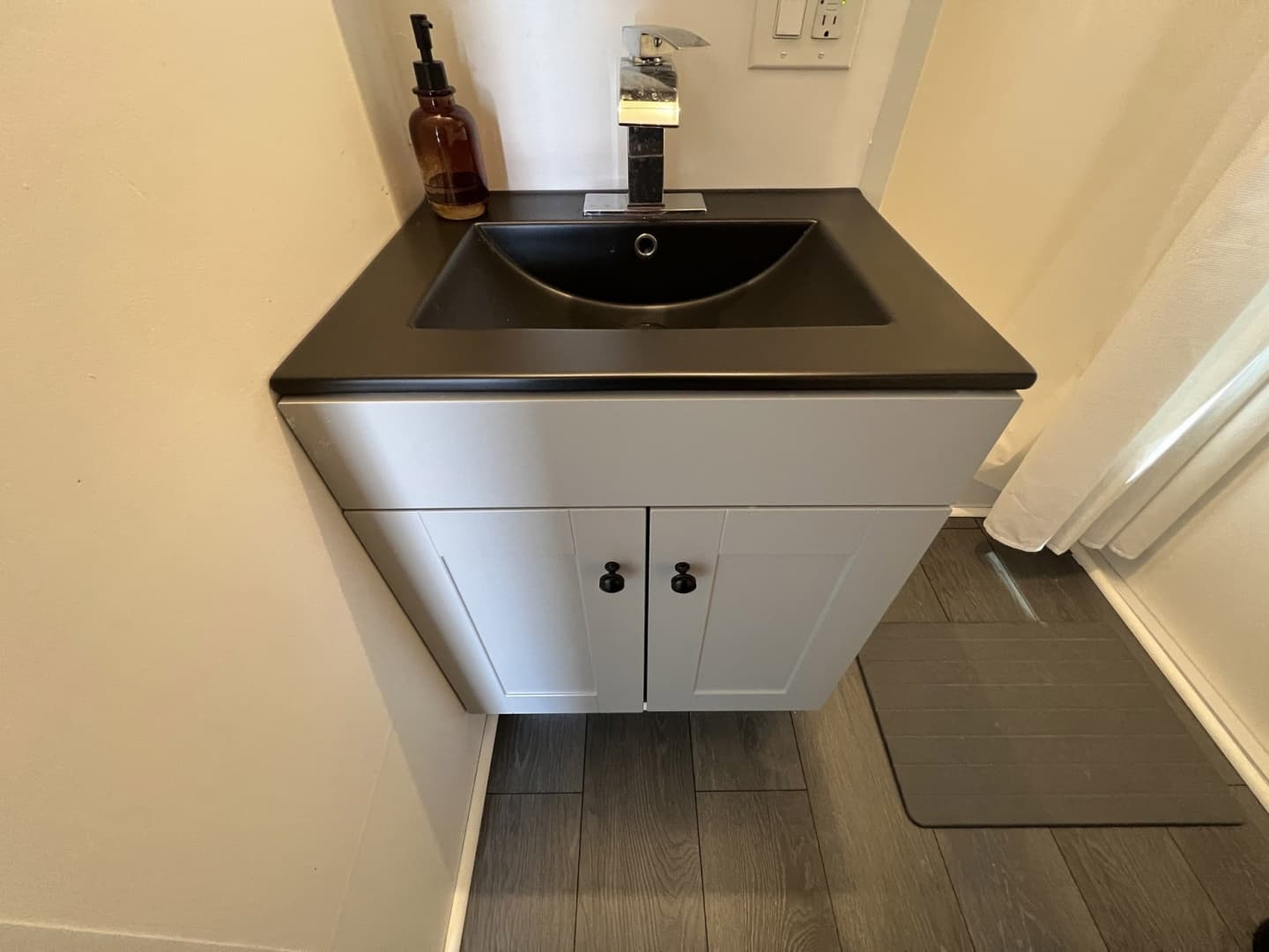 2019 Catamaran Cruisers Houseboat - Image 11