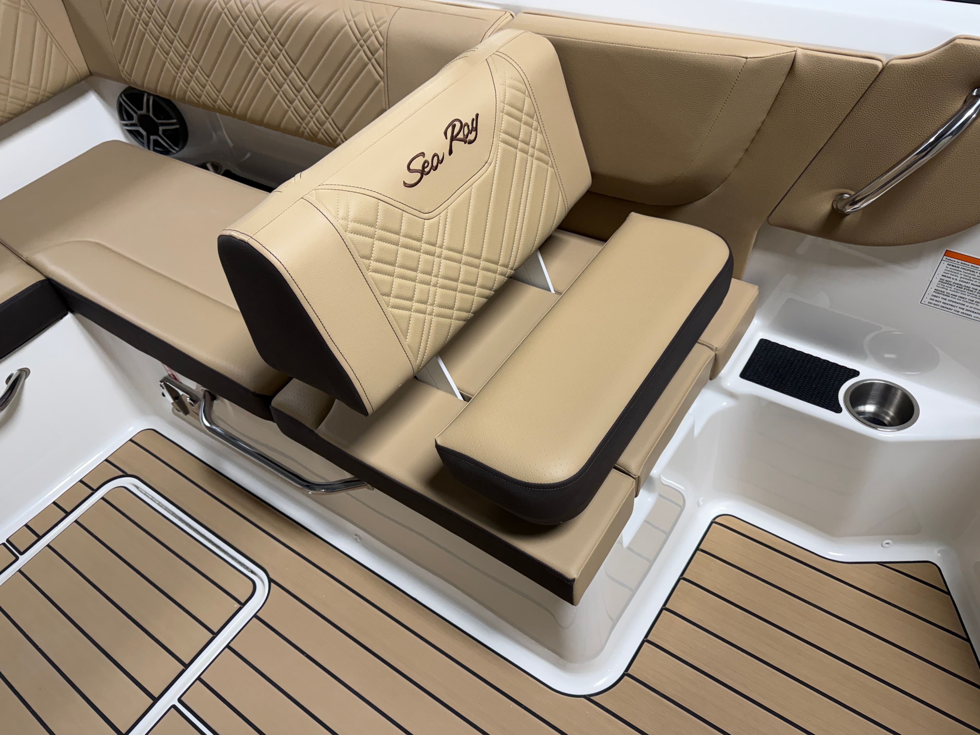 2026 Sea Ray SDX 230 - 48
