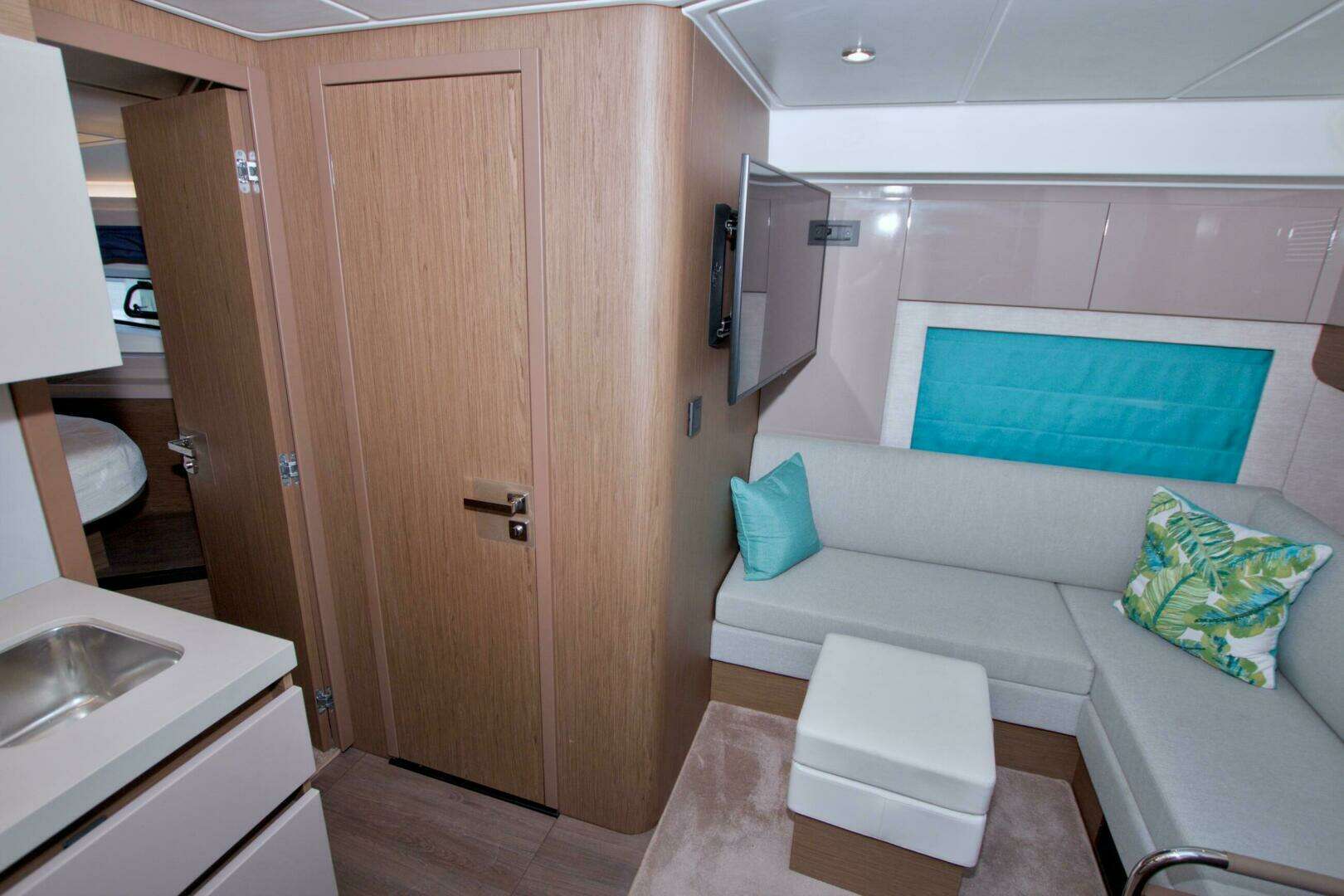 2019 Beneteau Gran Turismo 50 - Image 51