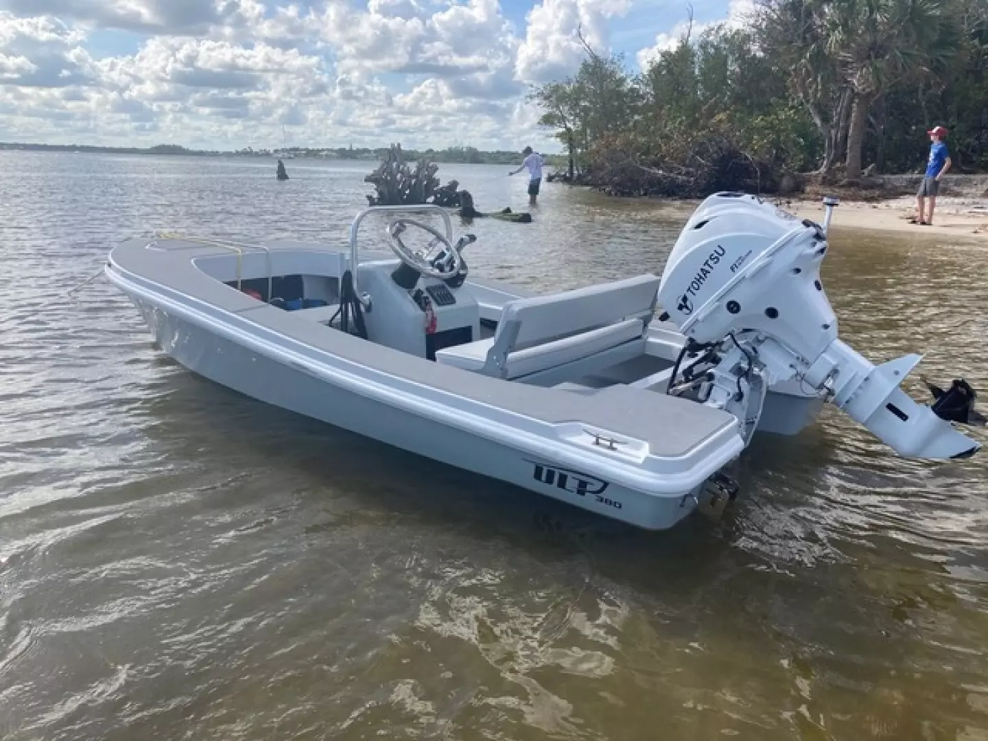 2024 Ultra Lite Tenders ULT 380 - Image 3